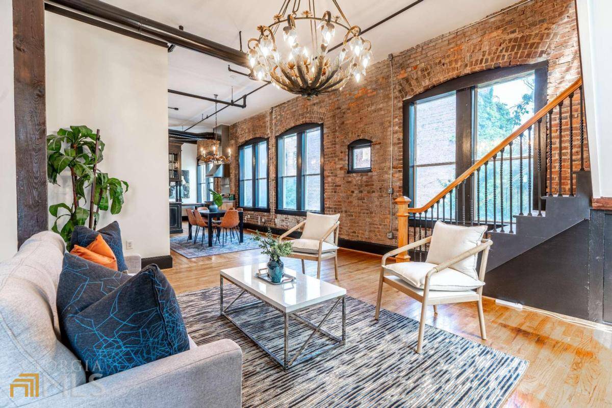 Atlanta, GA 30303,215 Mitchell ST SW #10