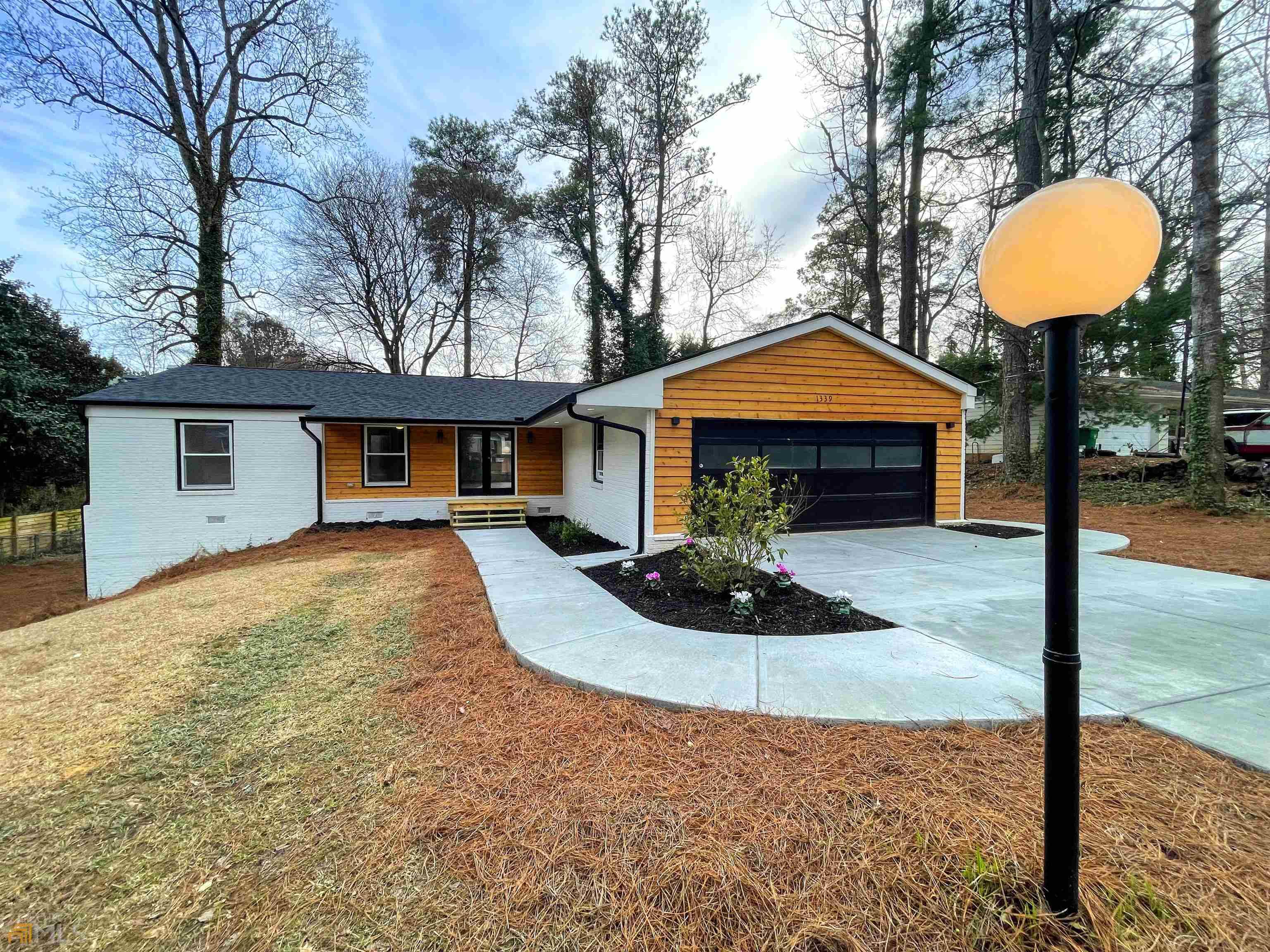 Atlanta, GA 30338,1339 Valley View