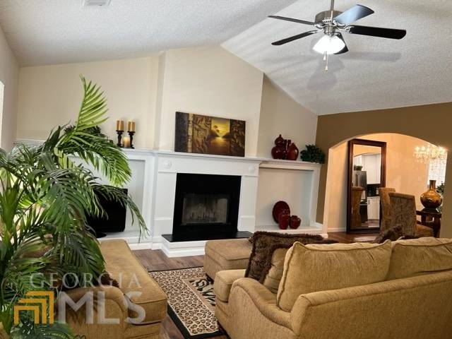 Fairburn, GA 30213,5710 Village LOOP