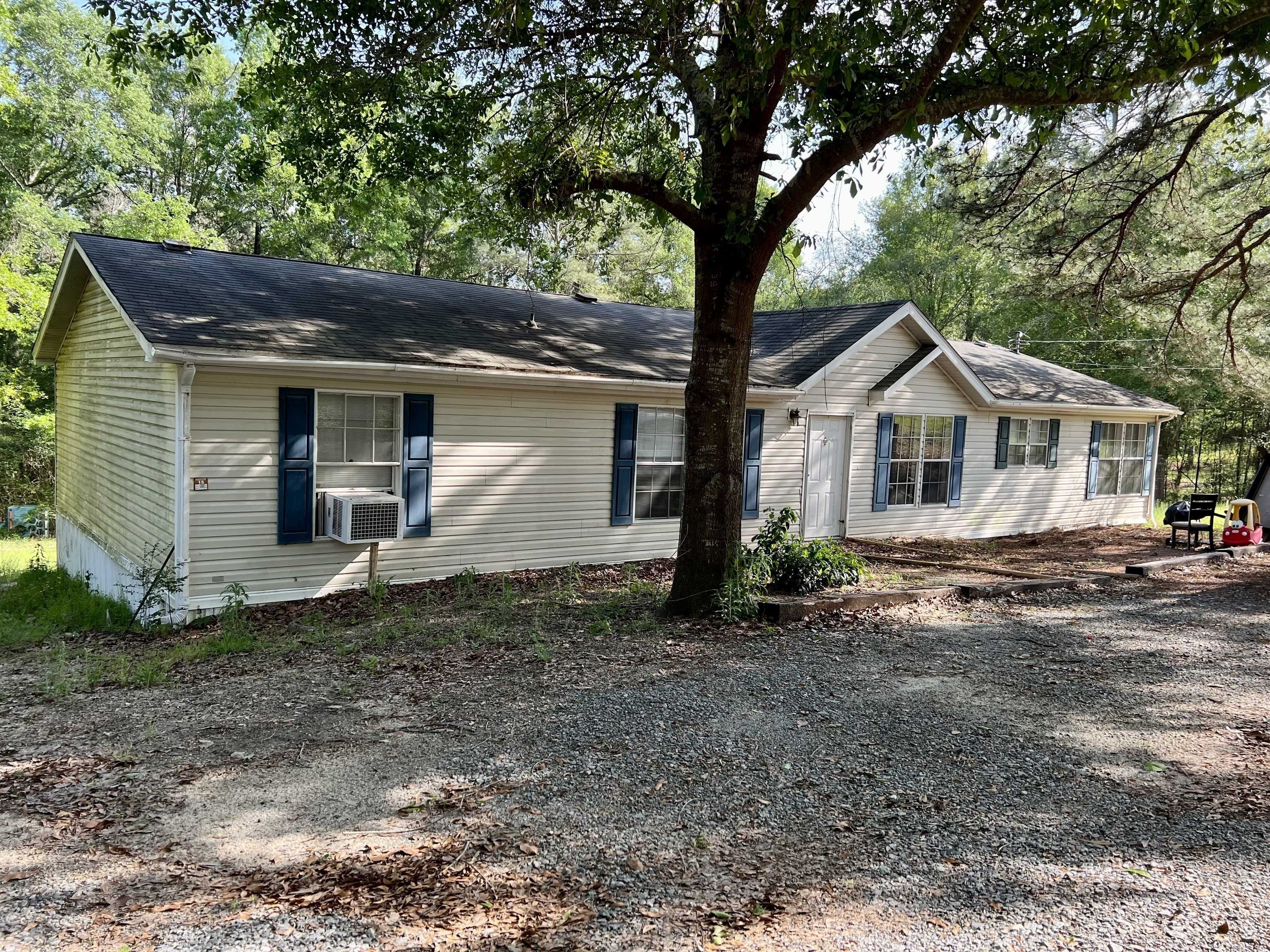 Eastman, GA 31023,333 Shady Oaks