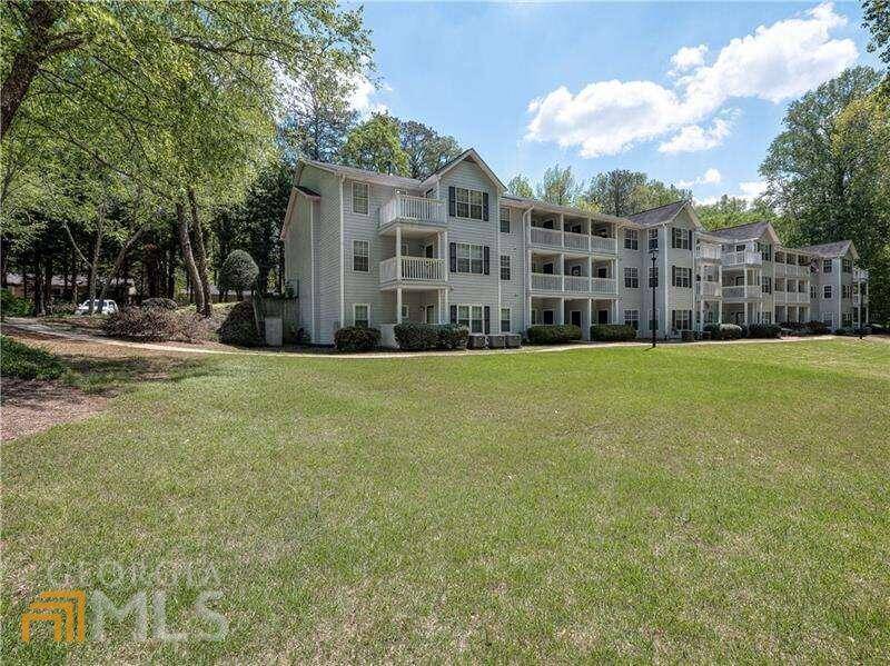 Roswell, GA 30076,226 STREAMSIDE