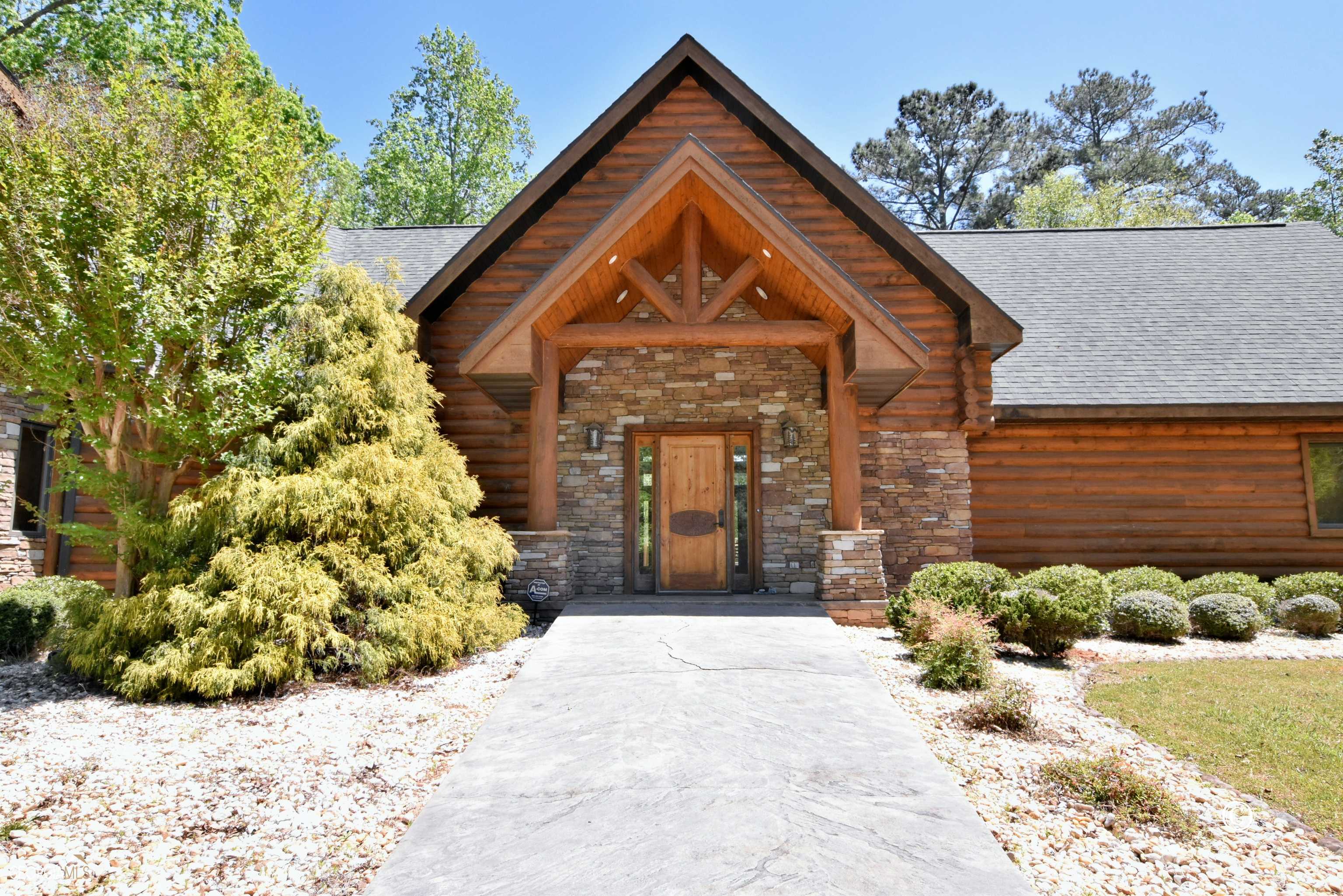 Pine Mountain, GA 31822,196 Hidden Lake CT