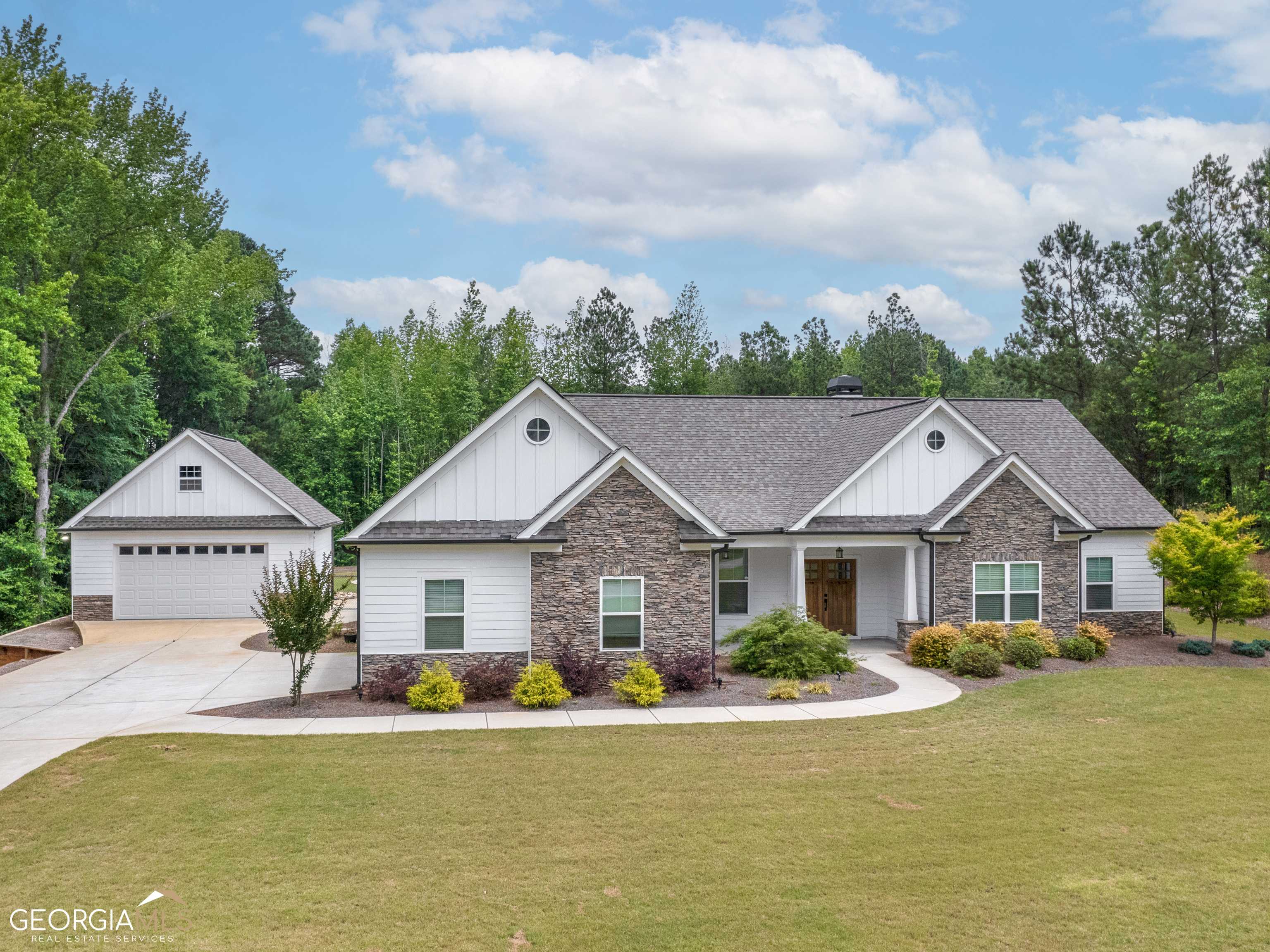 Williamson, GA 30292,364 Ashley Glen DR