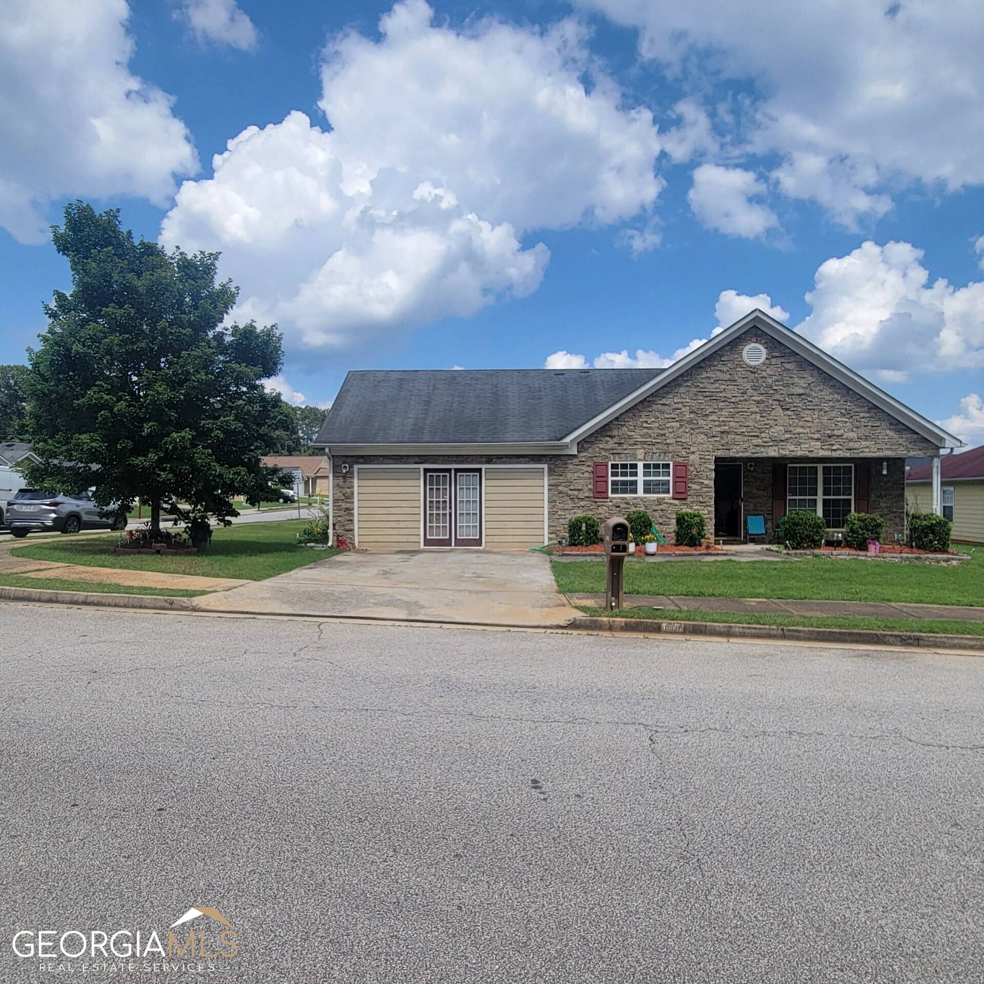 Hampton, GA 30228,10936 Station DR