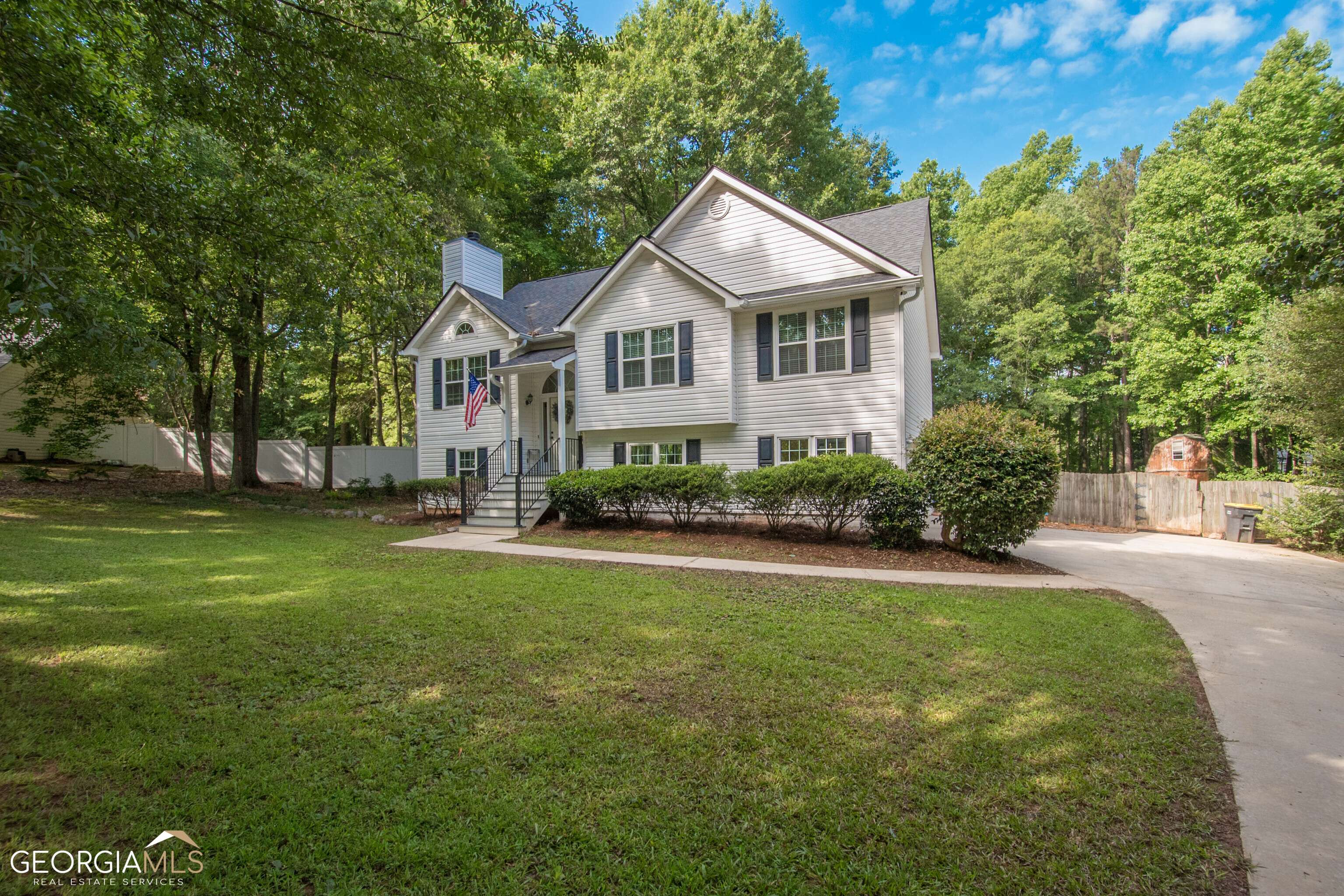 Newnan, GA 30263,95 Hollow Oaks