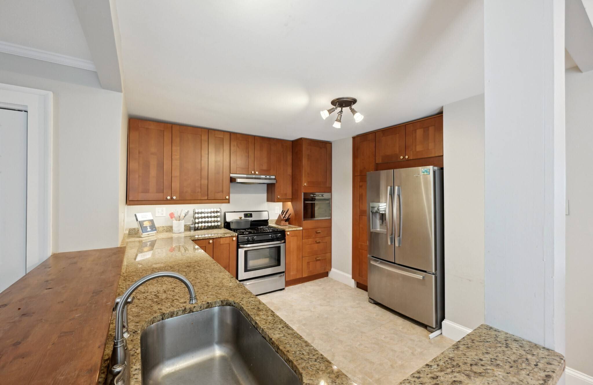 Chamblee, GA 30345,2112 Clairmont TER NE