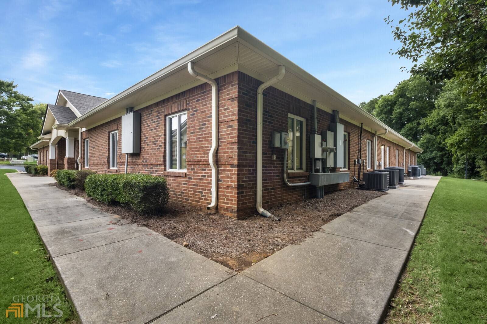 Newnan, GA 30263,1575 Highway 34 E #A
