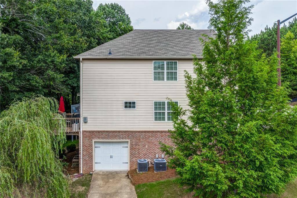 Woodstock, GA 30188,201 Village LN