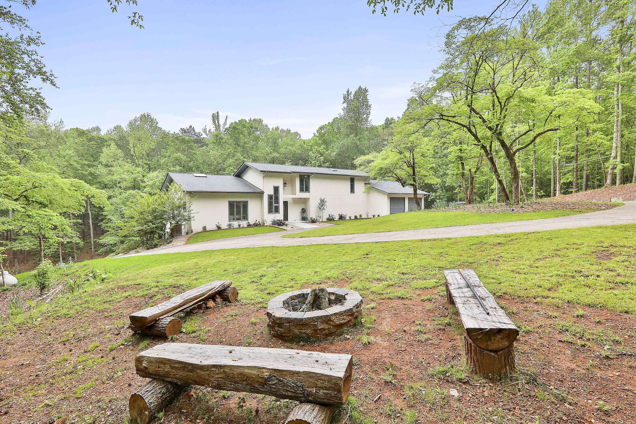 Fayetteville, GA 30215,160 Bridger Point RD