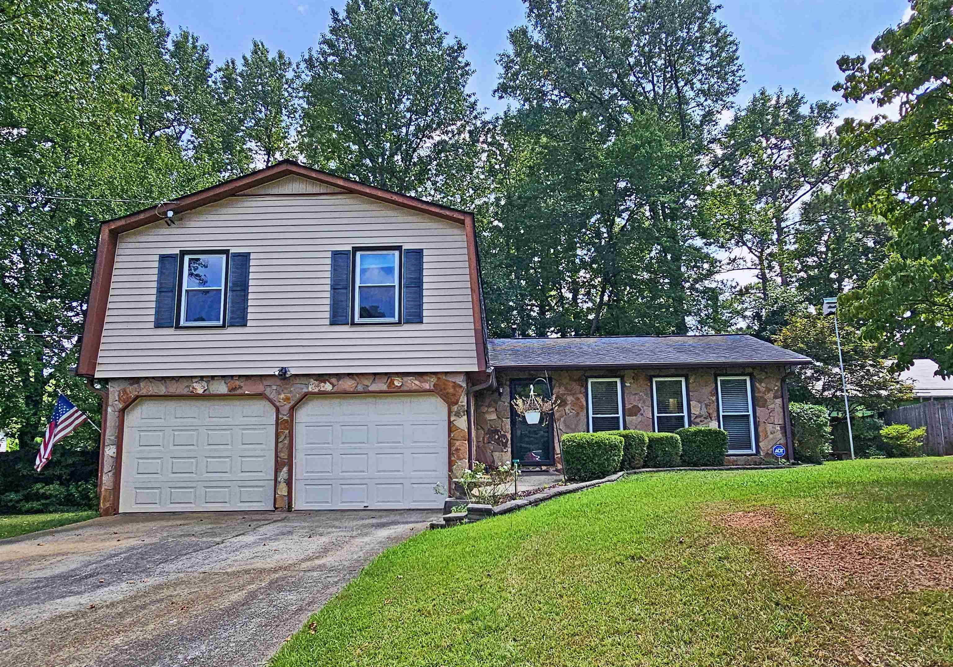 Peachtree Corners, GA 30360,6928 Lakeview