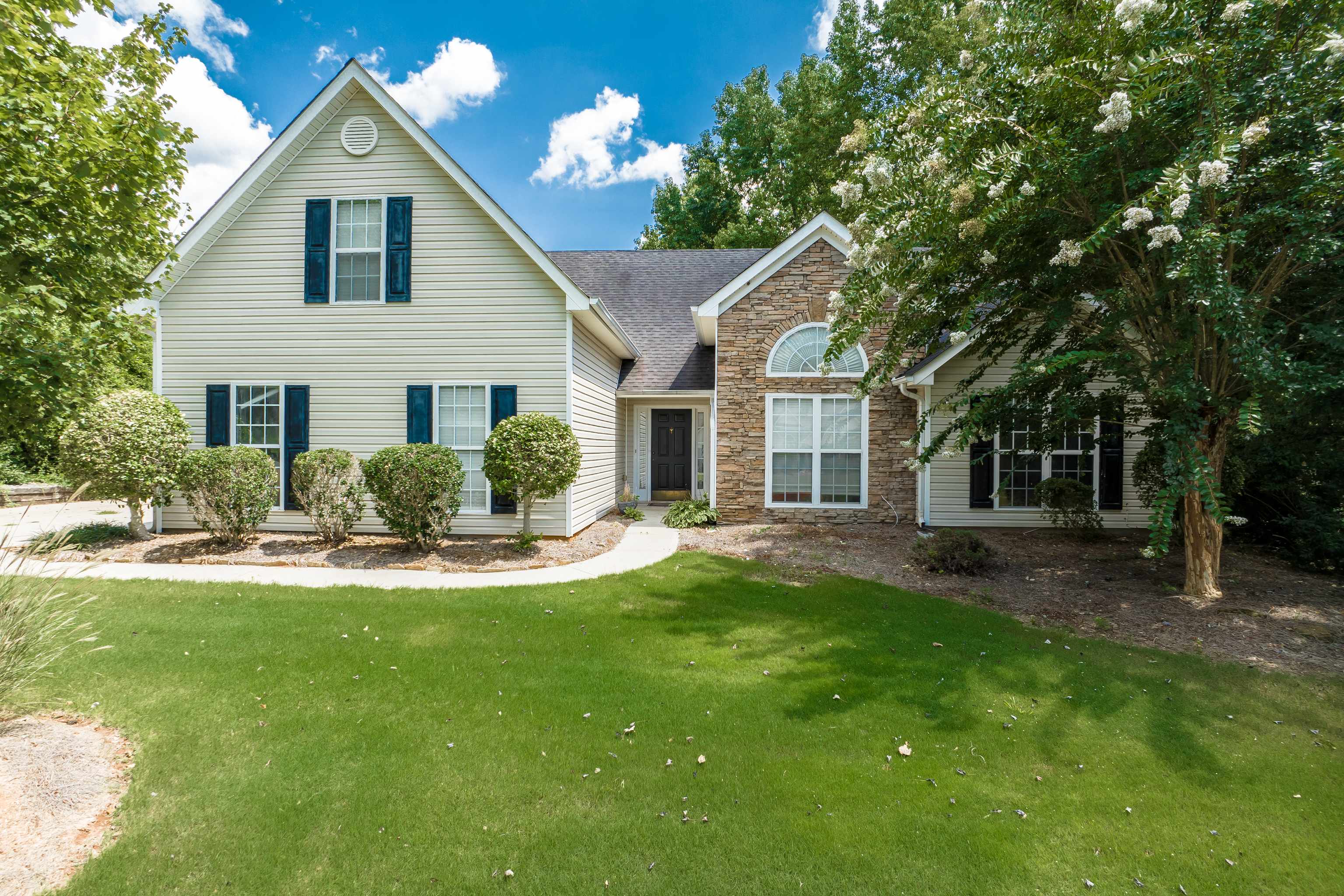 Flowery Branch, GA 30542,6121 DEVONSHIRE