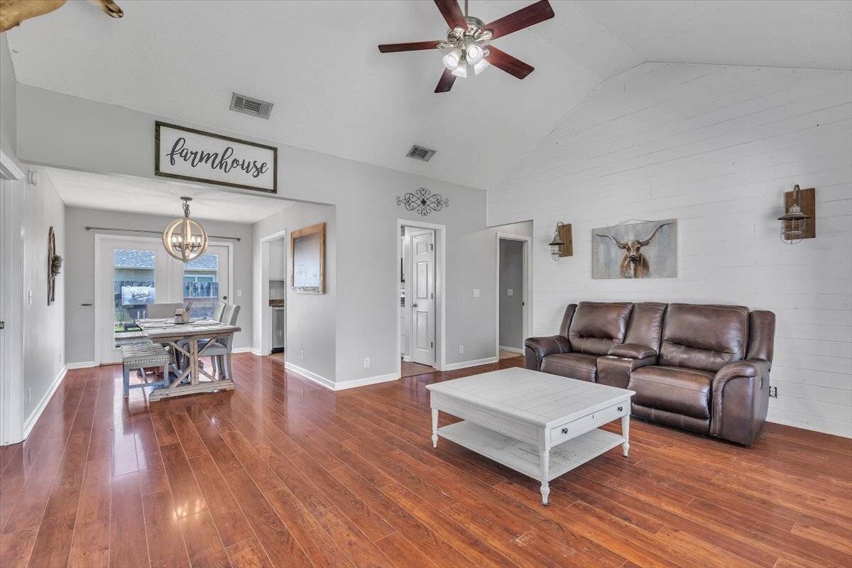 Brunswick, GA 31525,126 Sandalwood DR