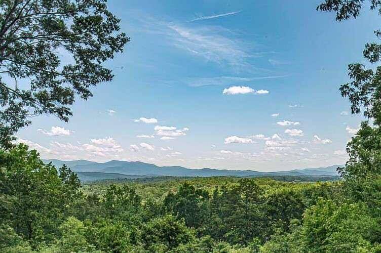 Morganton, GA 30560,283 Boot Legger RD