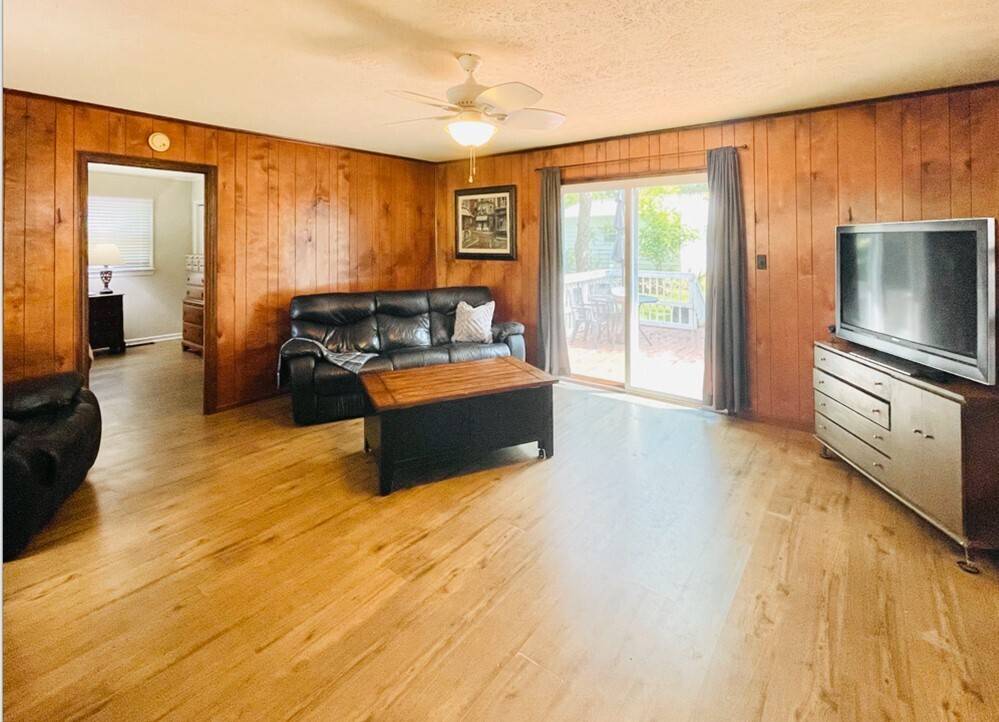 Elberton, GA 30635,126 Park ST