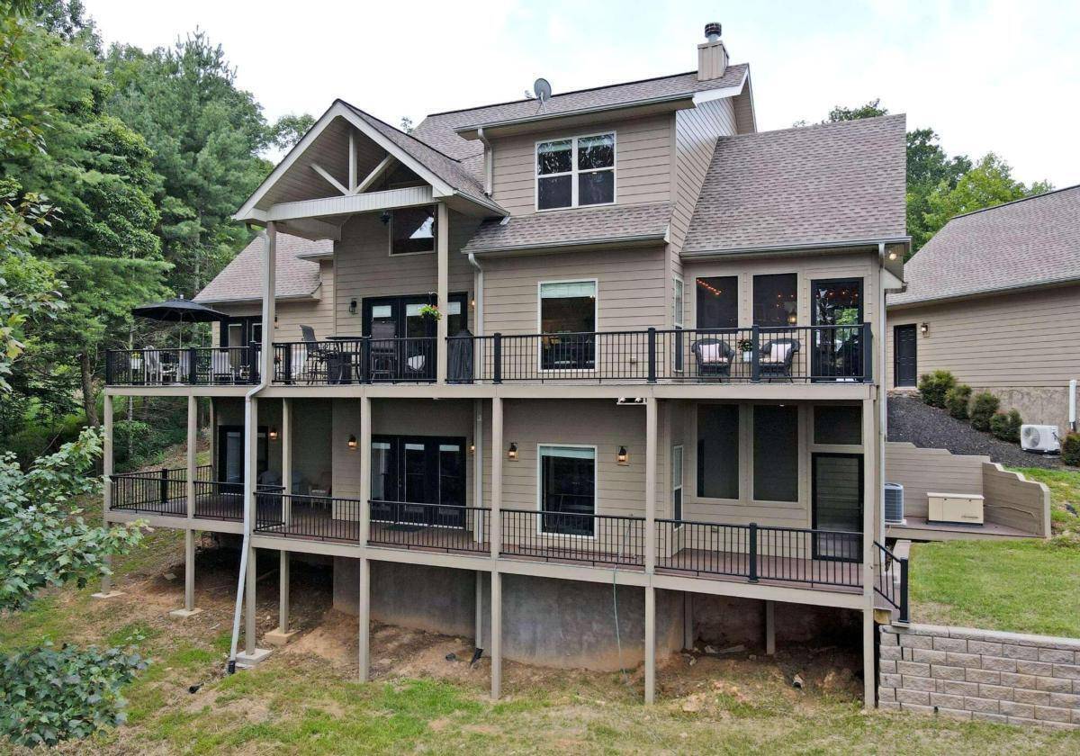 Blairsville, GA 30512,515 Black Forest LN