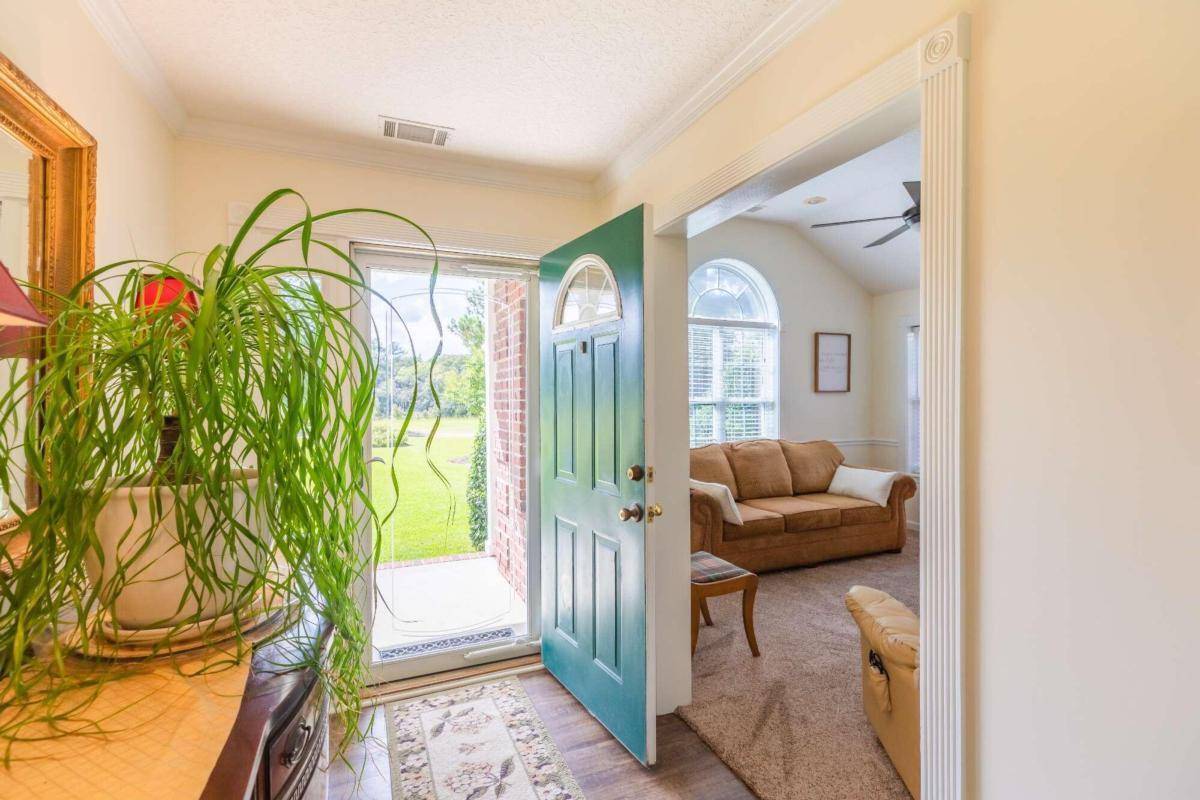 Glennville, GA 30427,106 Dalton DR