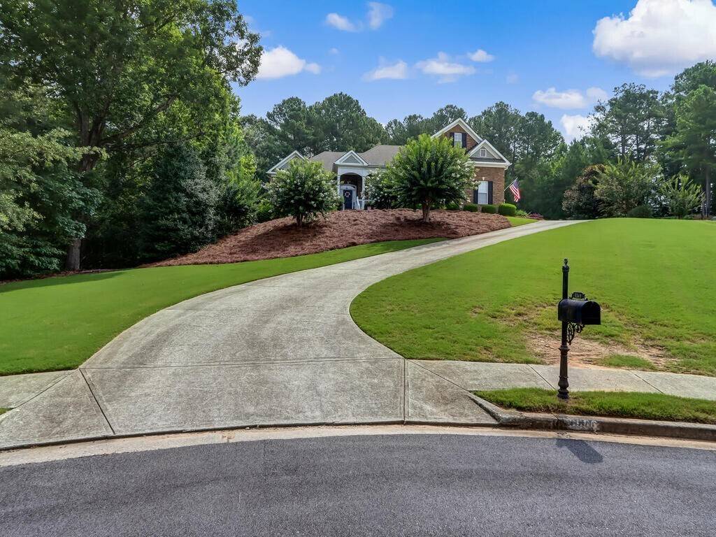 Loganville, GA 30052,3590 Bulloch Lake RD