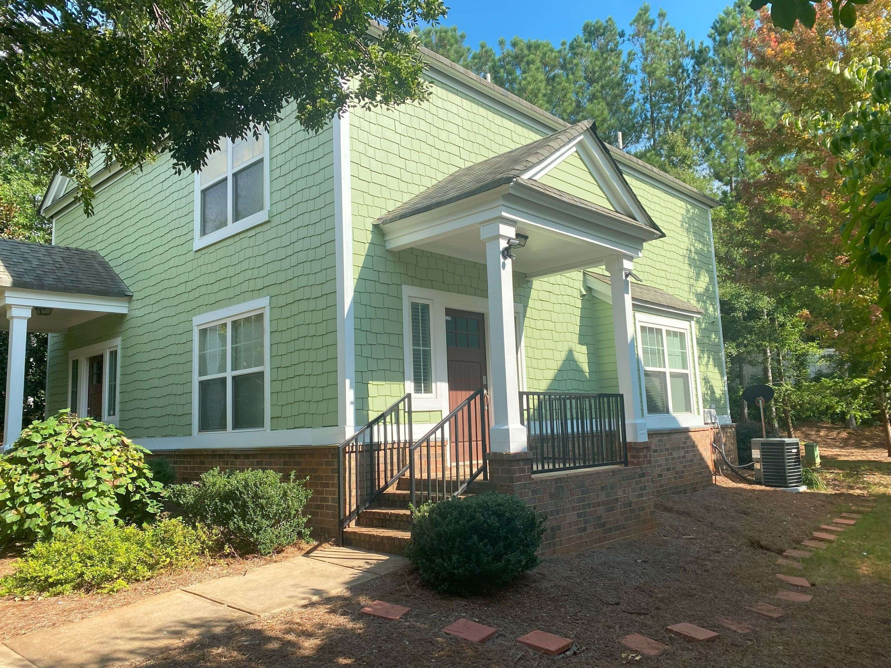 Athens, GA 30605,1035 Barnett Shoals