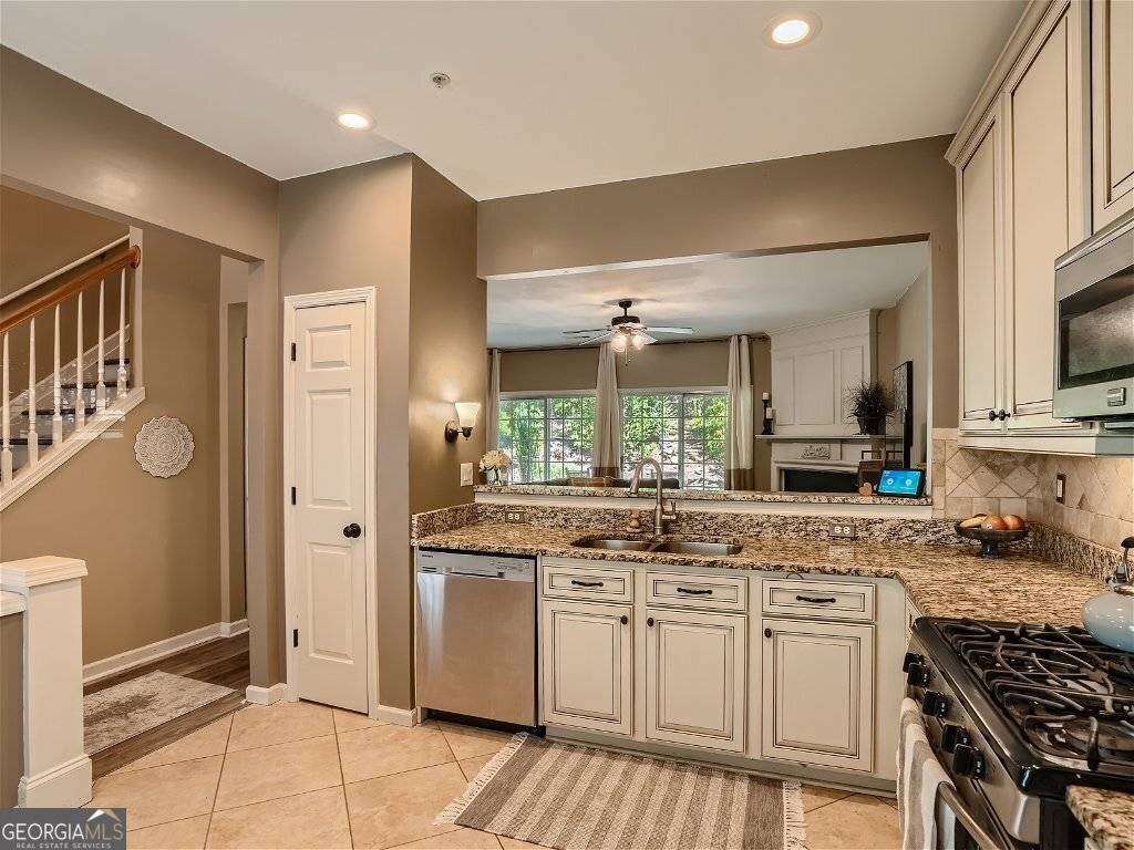 Alpharetta, GA 30005,1205 Whitestone RDG