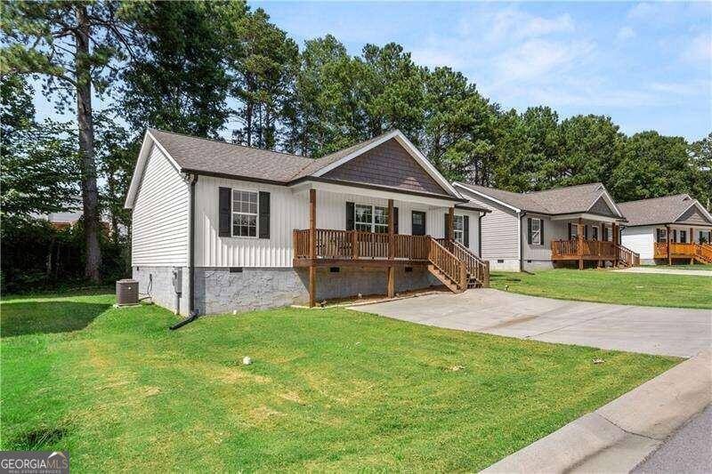 Dalton, GA 30720,195 Roslyn