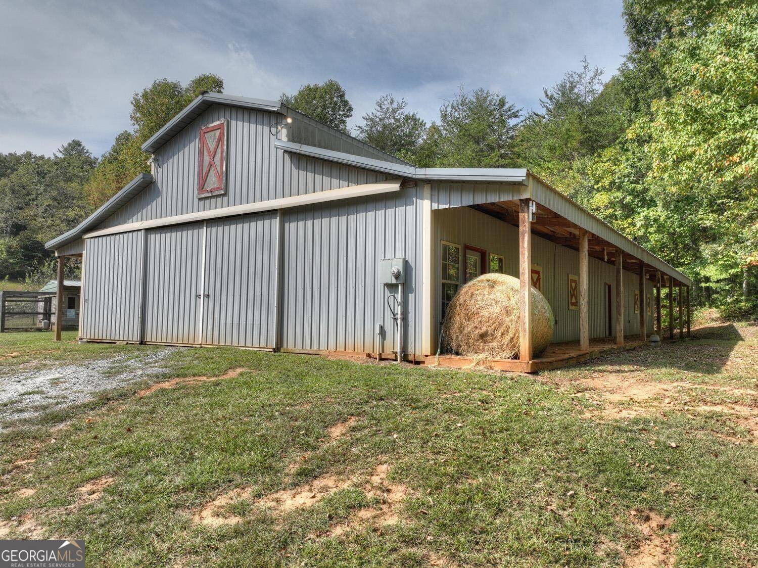 Ellijay, GA 30536,900 Evans