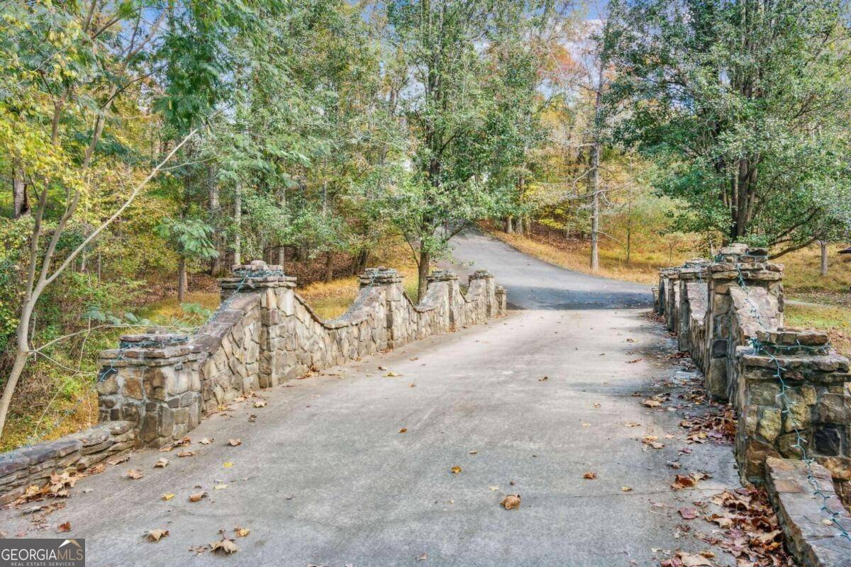 Dawsonville, GA 30534,339 Stillwater LN