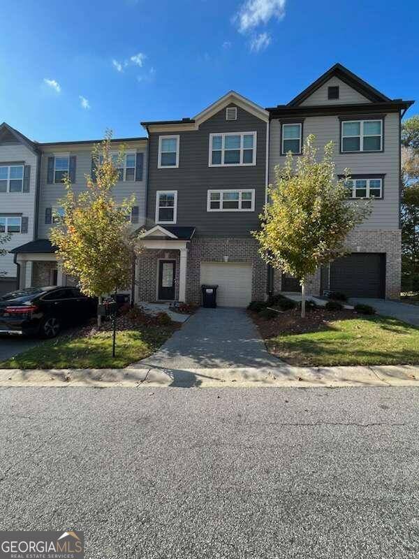 Atlanta, GA 30331,3157 Meadowstone