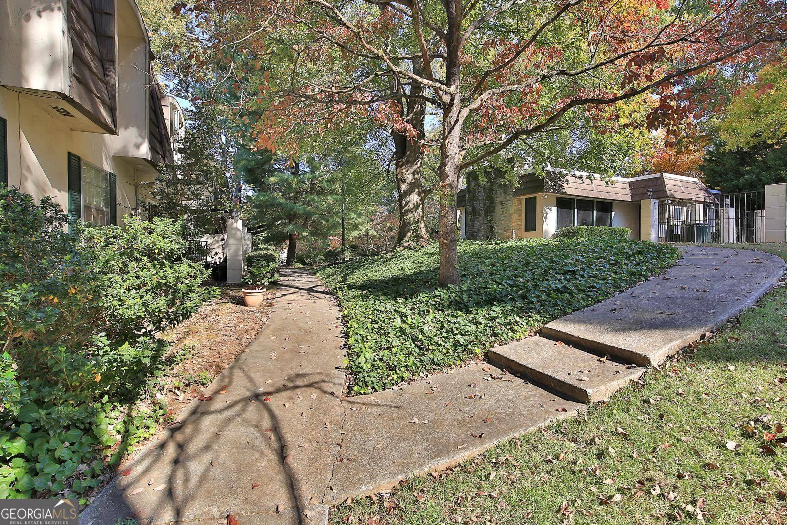 Sandy Springs, GA 30328,725 Dalrymple RD #7F