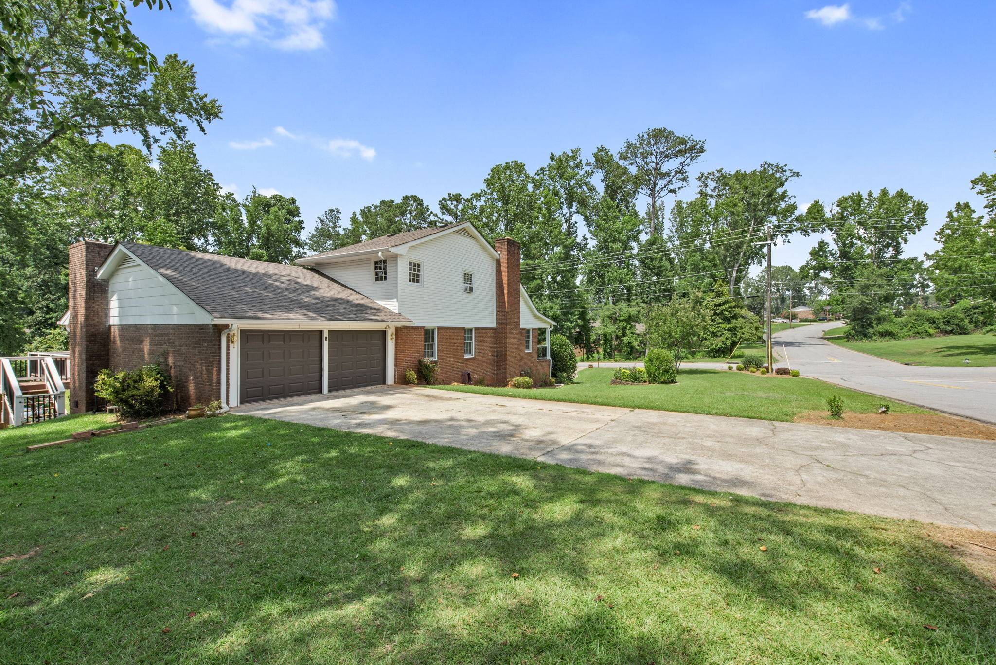 Newnan, GA 30263,18 Colonial