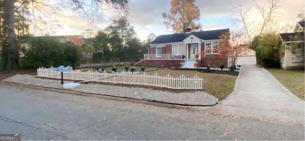 Macon, GA 31204,2420 Darden DR