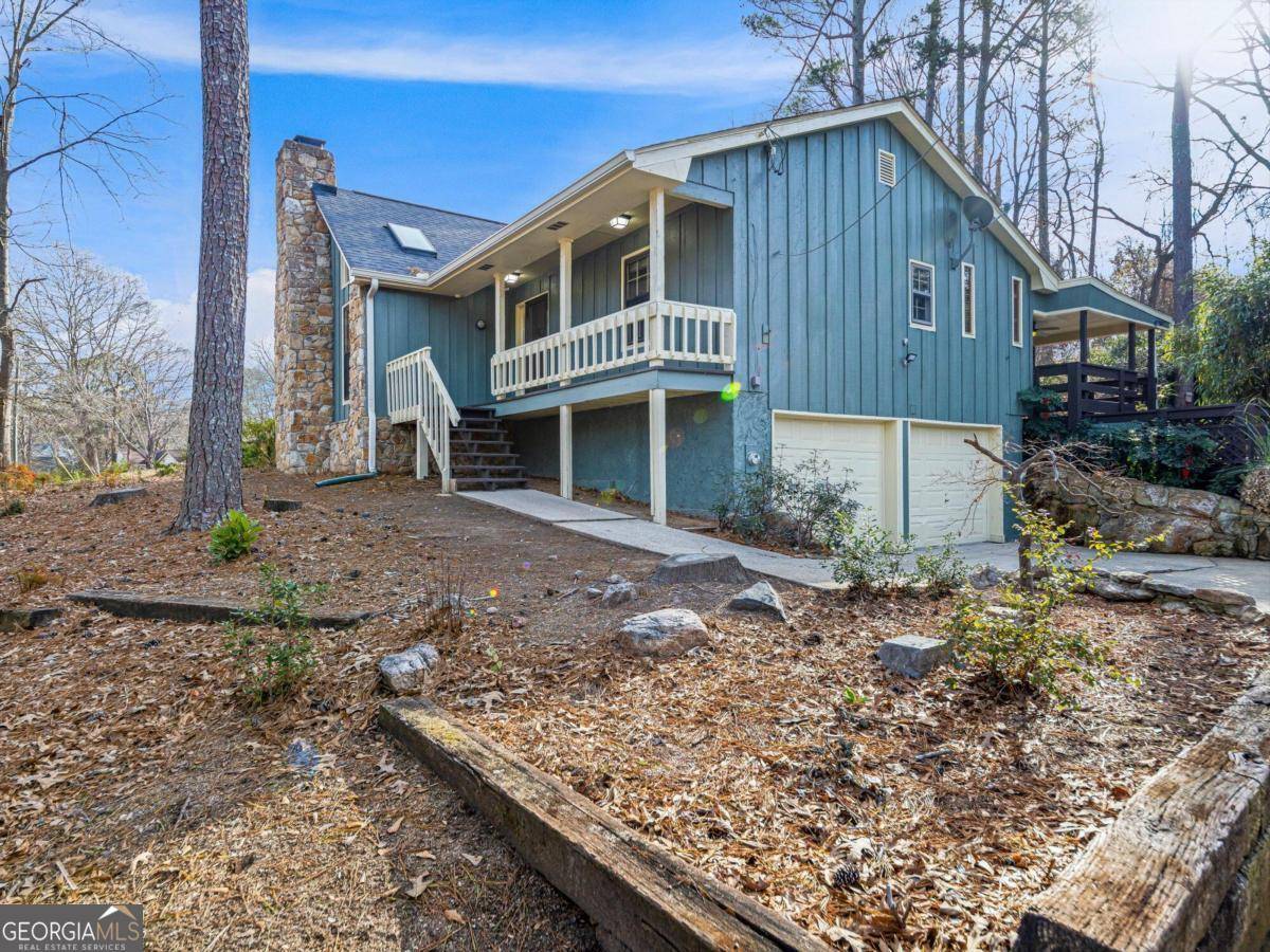 Ellenwood, GA 30294,875 Strawberry DR