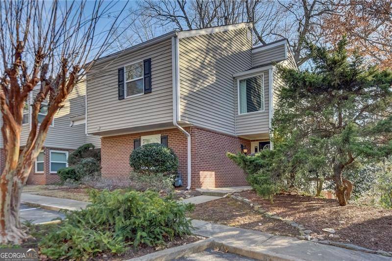 Sandy Springs, GA 30328,18 Dunwoody Springs DR