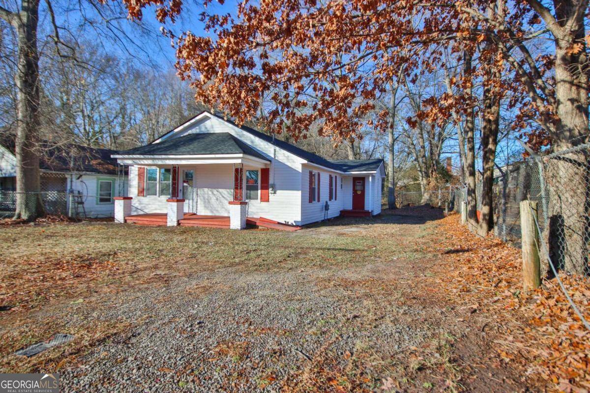 Toccoa, GA 30577,198 S Broad