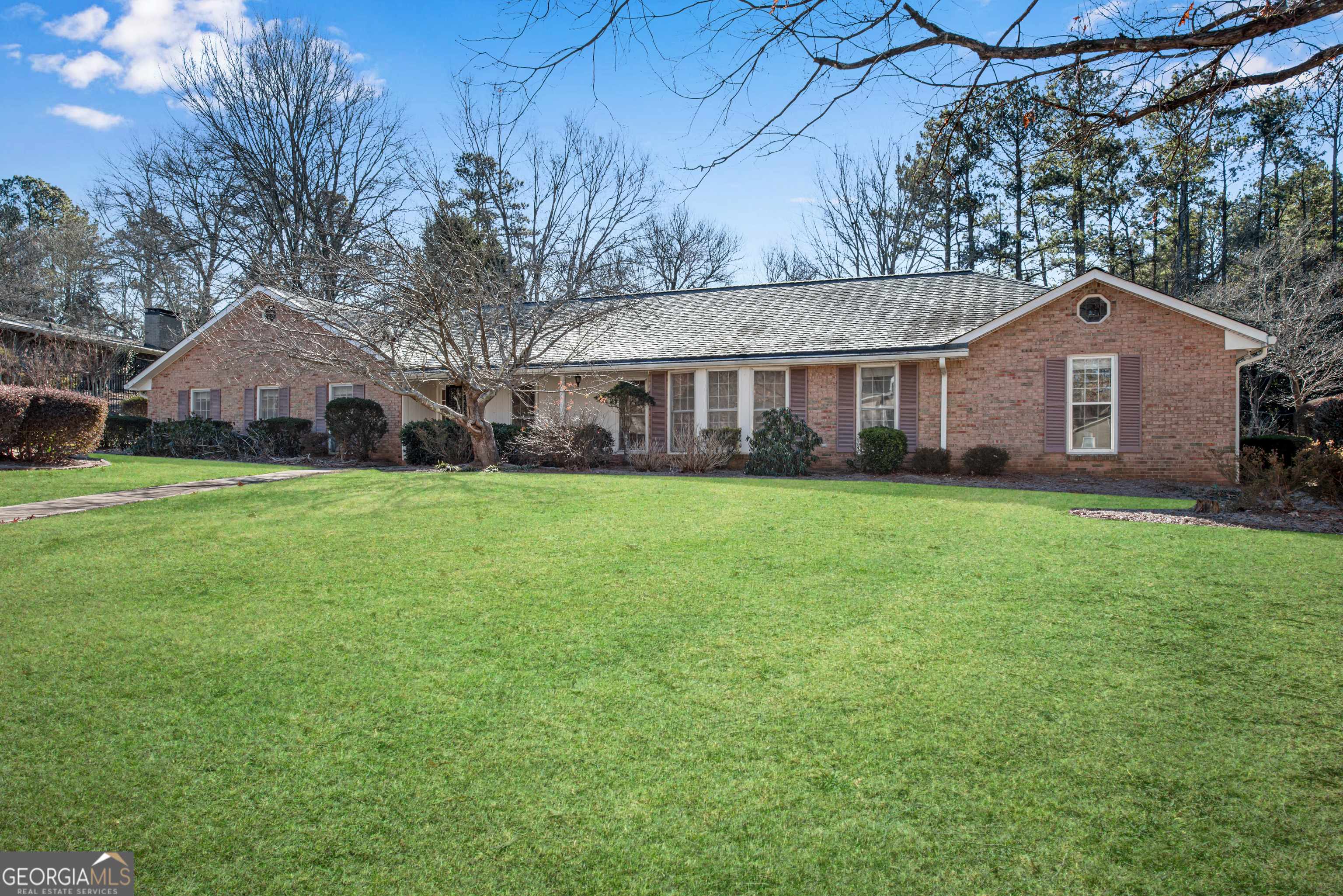 Roswell, GA 30075,870 Hickory Oak