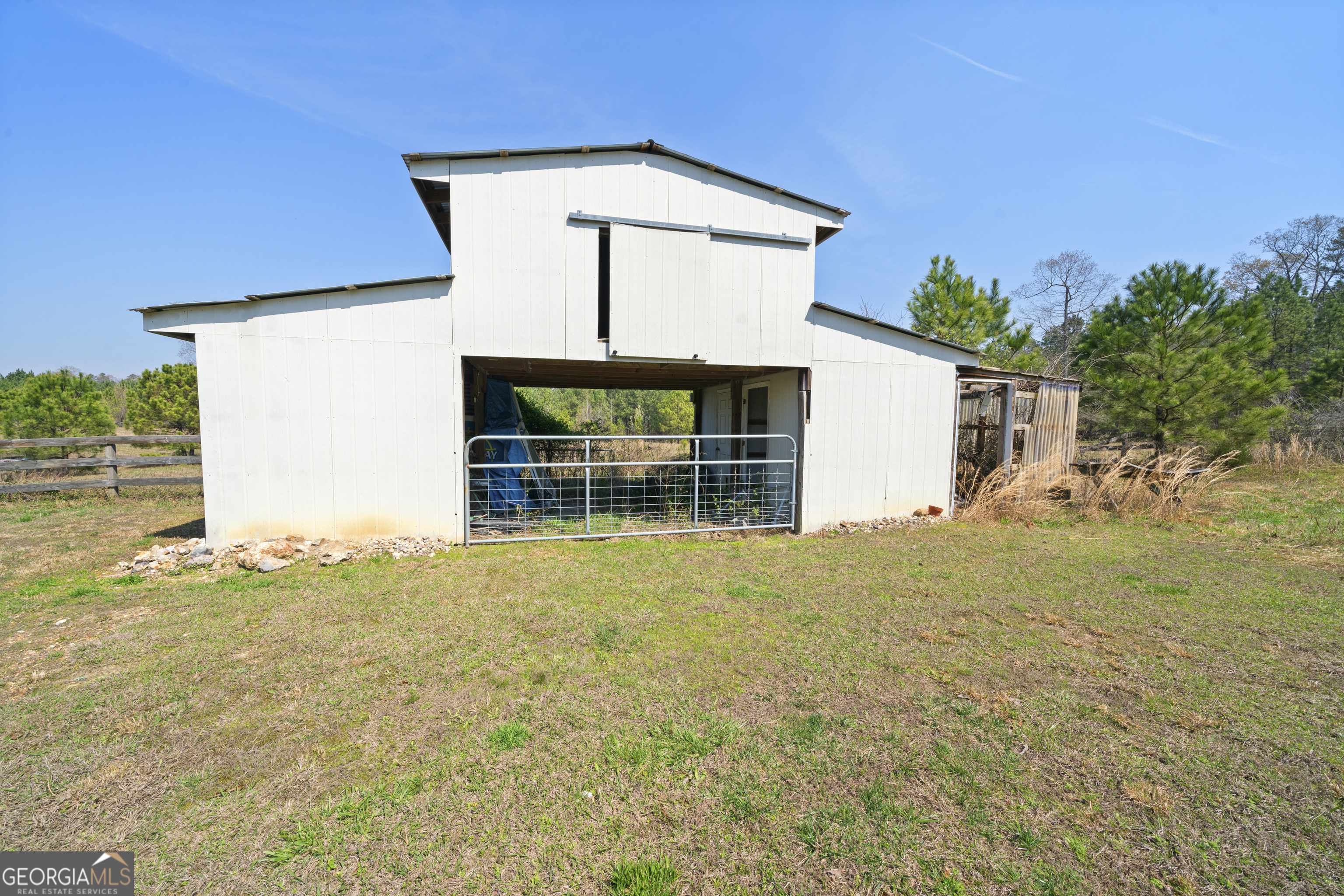 Adairsville, GA 30103,118 Holloway