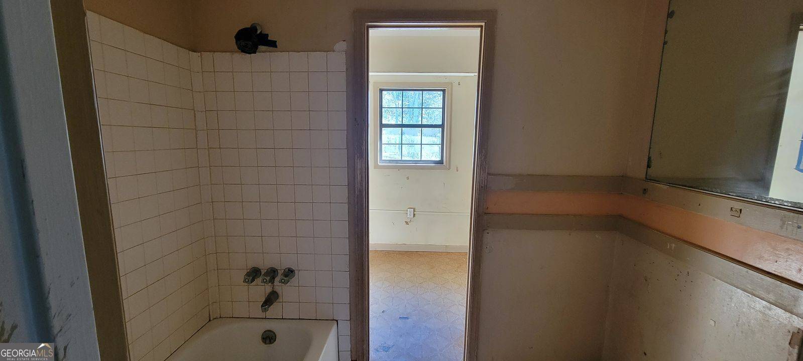 Ellenwood, GA 30294,4260 PANOLA RD