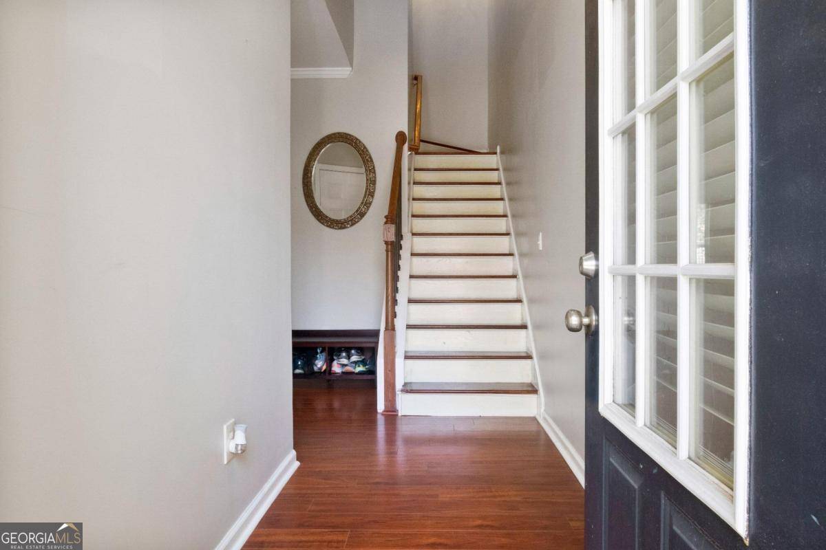 Woodstock, GA 30189,143 Sunset LN