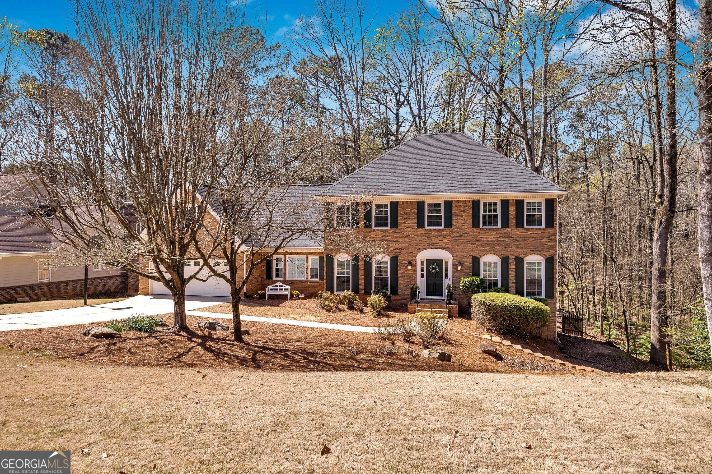 Peachtree Corners, GA 30092,5688 Woodknoll