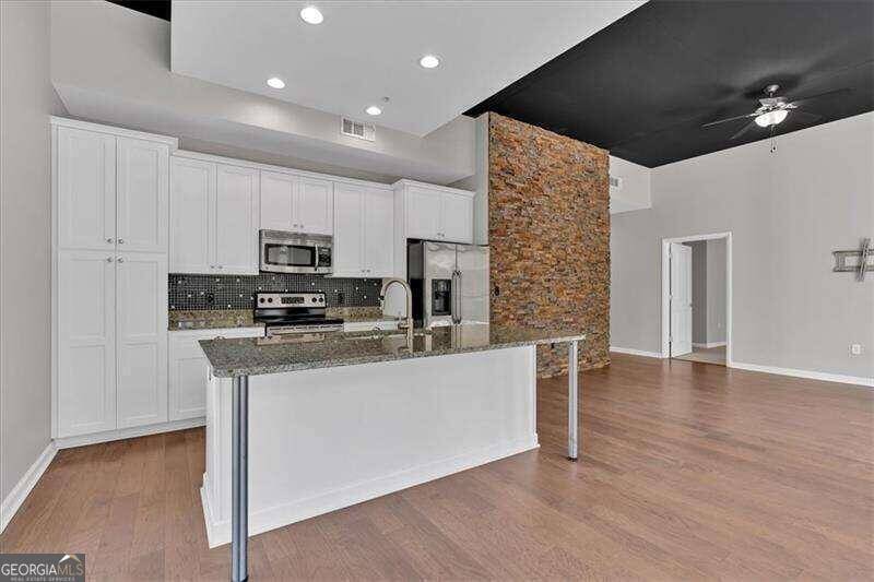 Atlanta, GA 30341,3400 Malone DR #114