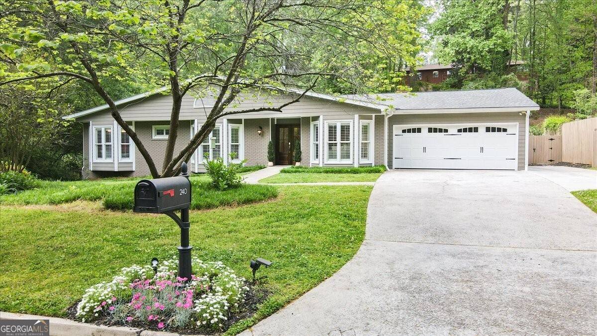 Sandy Springs, GA 30328,240 River Springs DR