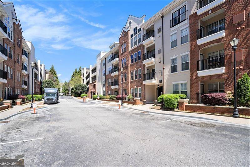 Dunwoody, GA 30338,1850 Cotillion DR #1402