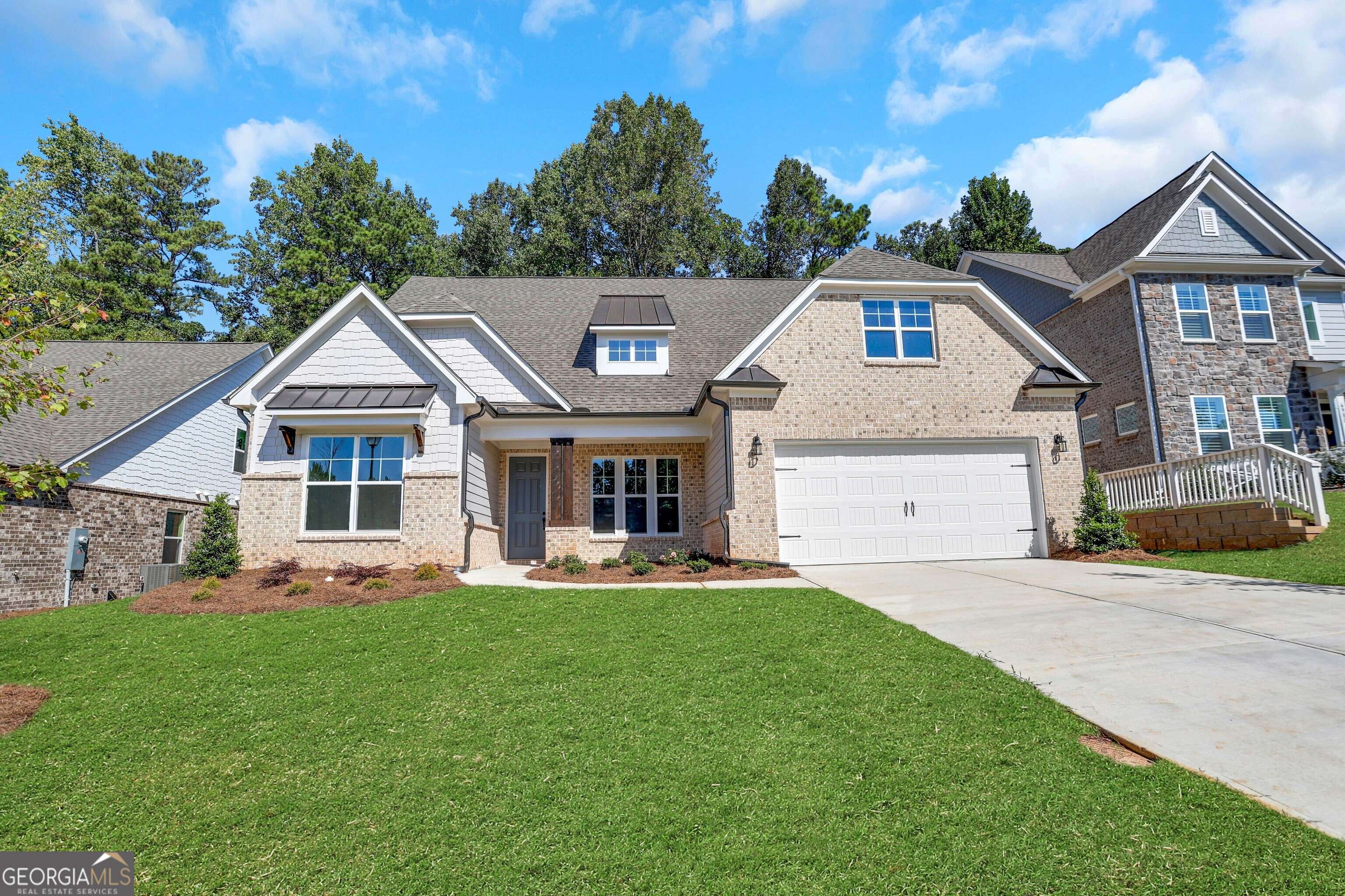 Flowery Branch, GA 30542,6984 Manchester DR