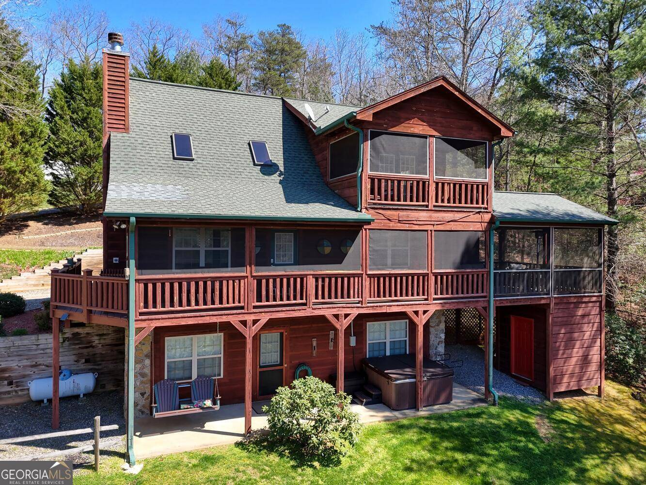 Young Harris, GA 30582,6128 Ruth DR