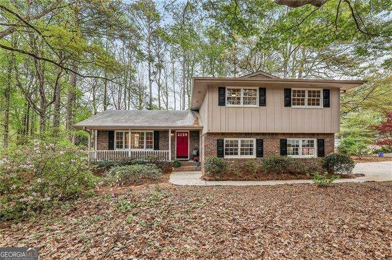 Tucker, GA 30084,2601 Sterling Acres DR