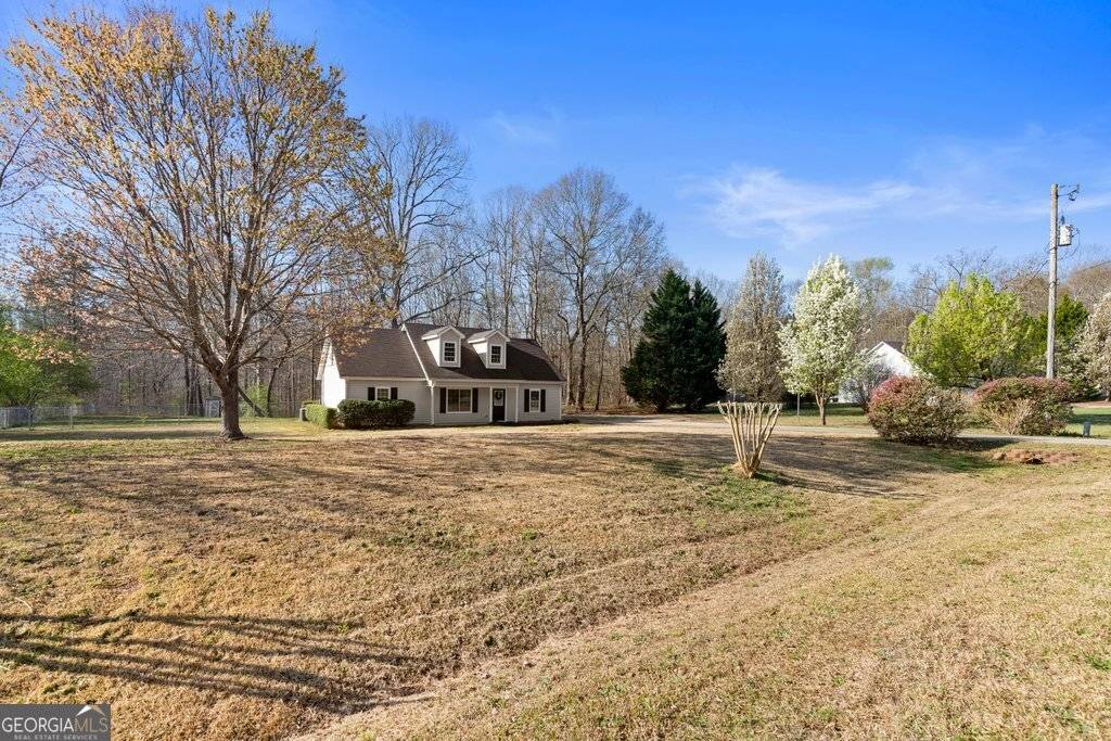 Milner, GA 30257,141 Whispering Pines