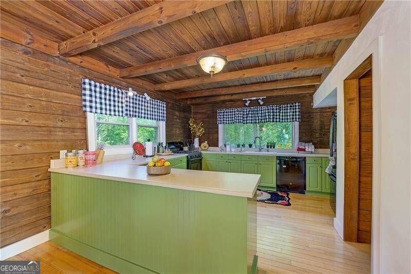 Waleska, GA 30183,199 Debord CIR