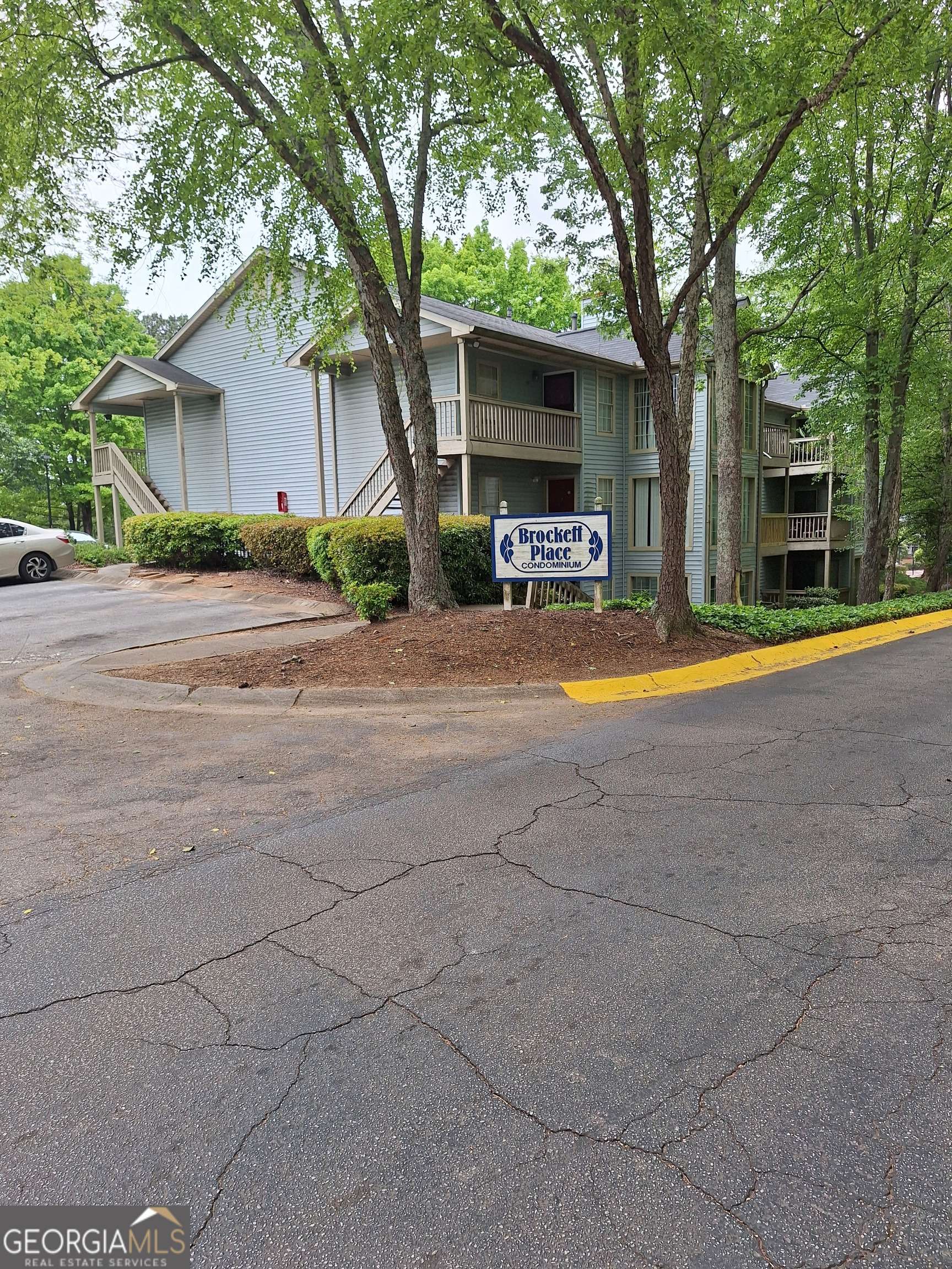 Clarkston, GA 30021,1338 Brockett PL