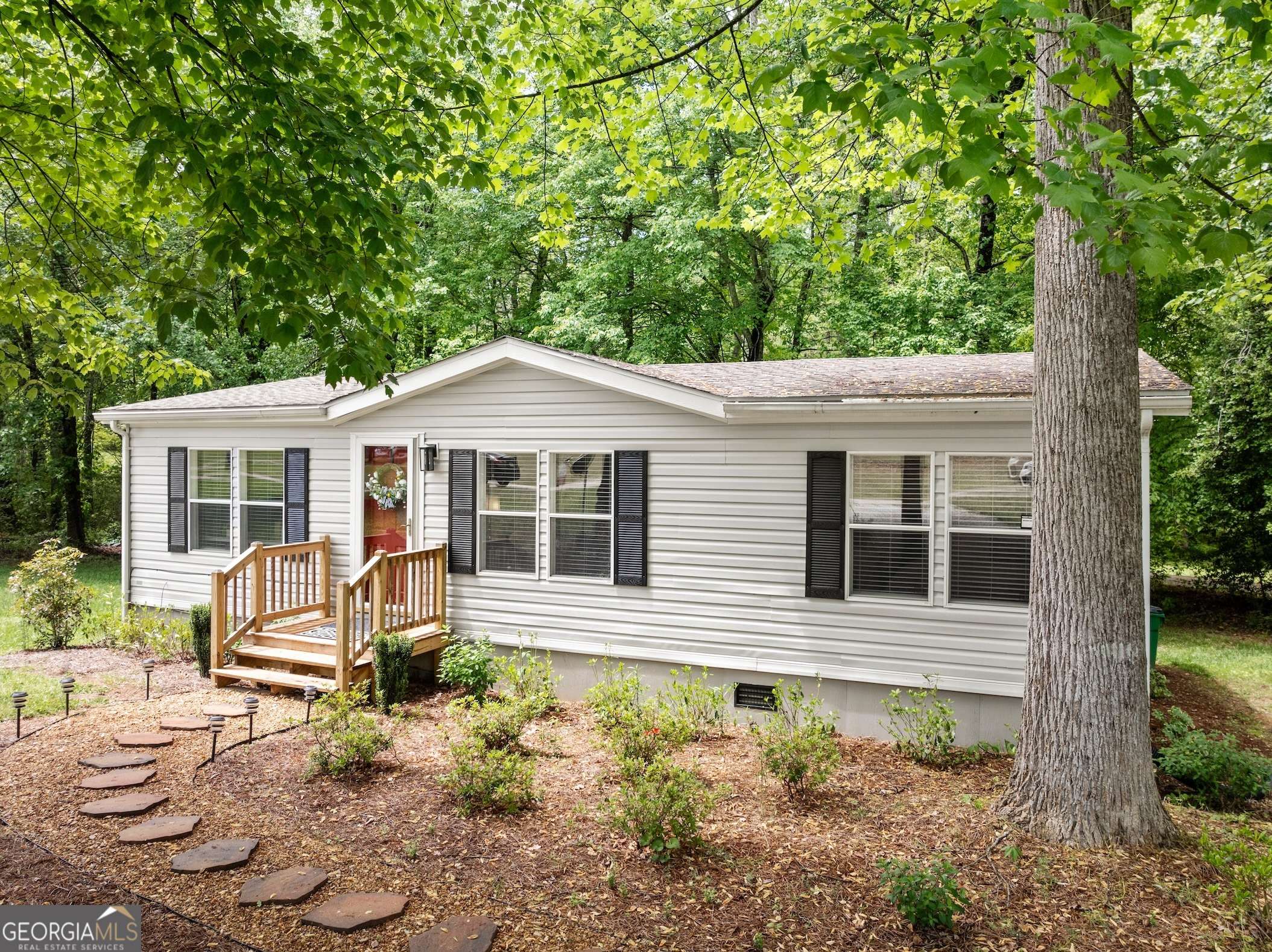 Clarkesville, GA 30523,171 Midland CT