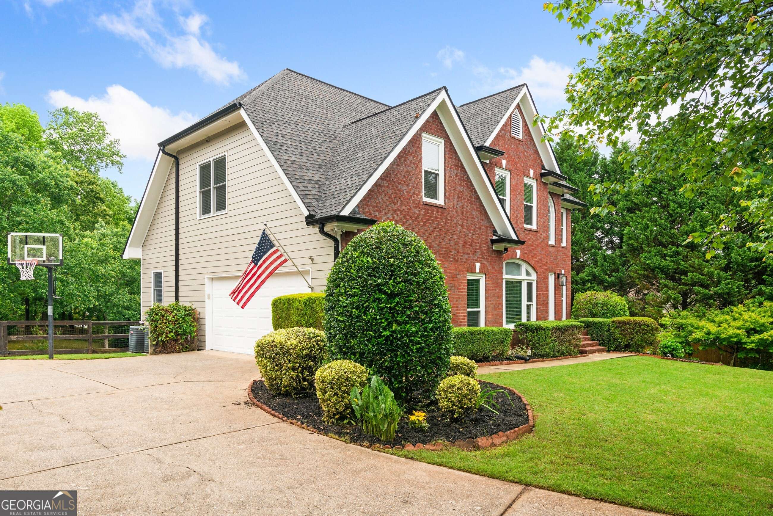 Alpharetta, GA 30004,115 Broadwell Oaks CT