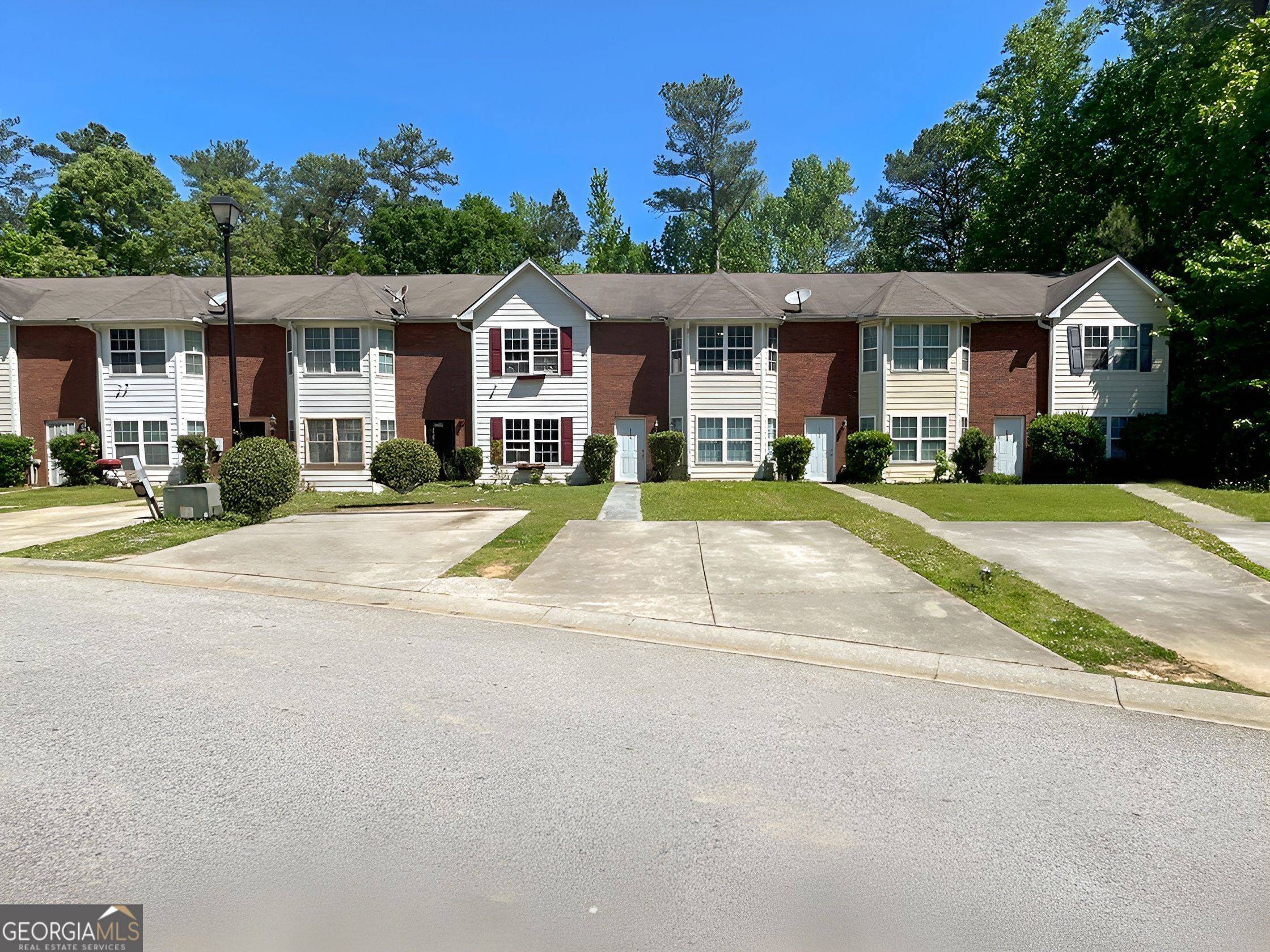 Forest Park, GA 30297,5562 Pineridge CT